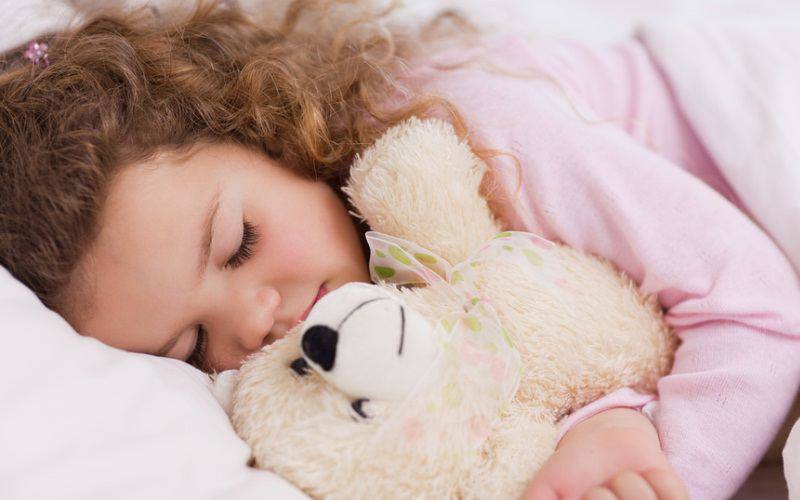 Как легко разбудить ребенка утром? 